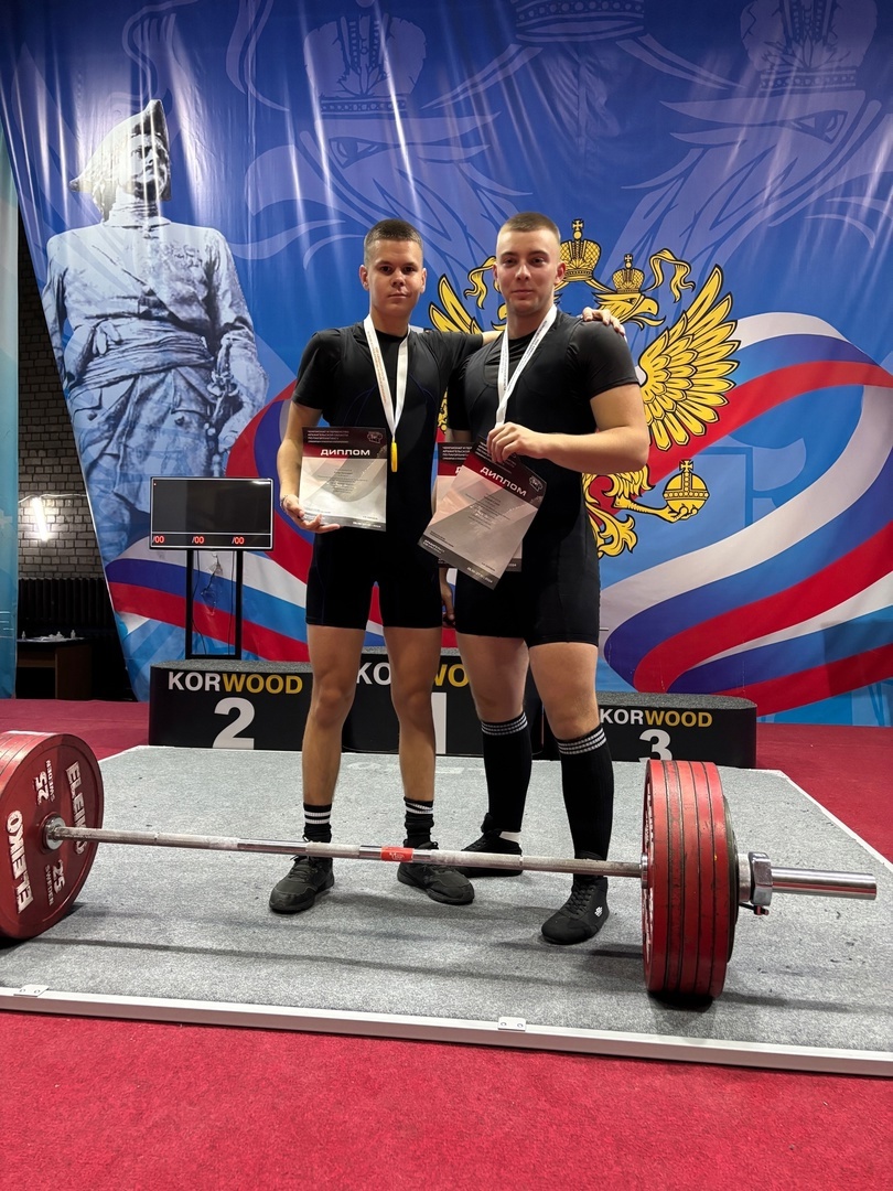 Спортсмены Каргопольского округа стали призерами в Первенстве Архангельской области по пауэрлифтингу.